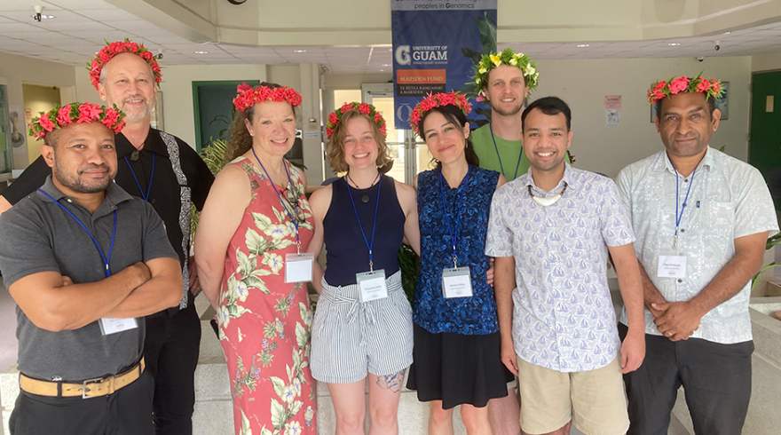 The University of Otago and University of Papua New Guinea (UPNG) teams participate in the Summer Internship for Indigenous Peoples in Genomics (SING) in Micronesia. Image credit: Peter Higbee